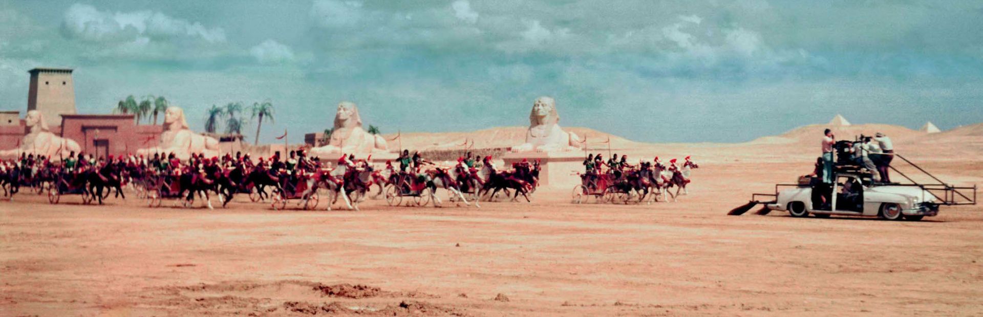 Behind the scenes of The 10 Commands (1956)